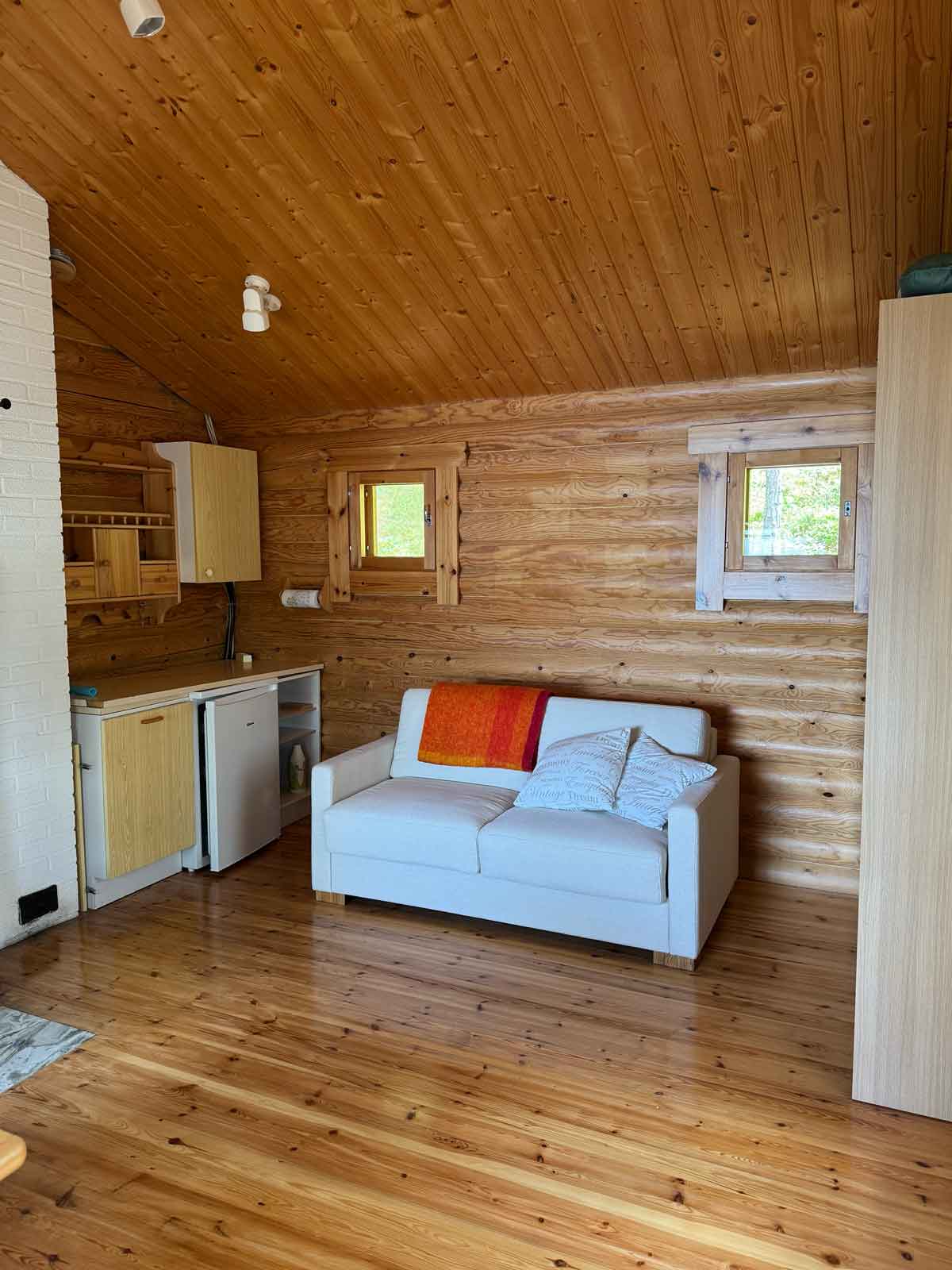 Rantasaunan vuodesohva